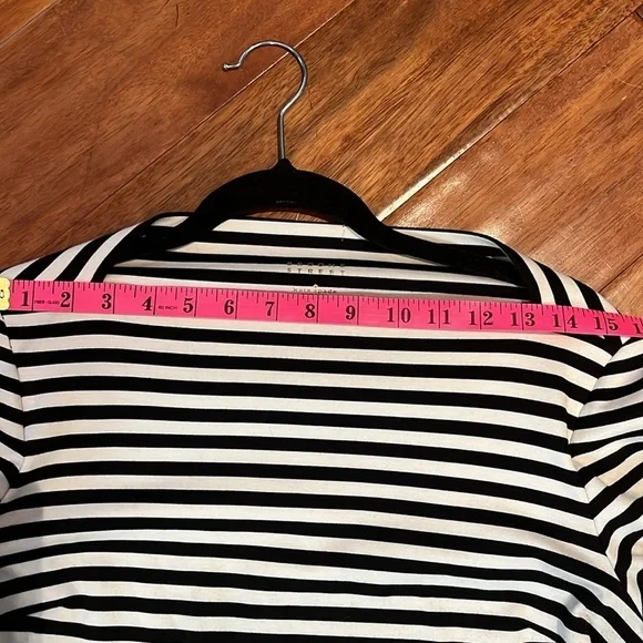 Kate Spade Brook Street black and white striped 3/4 sleeved dress size medium - Picture 8 of 10